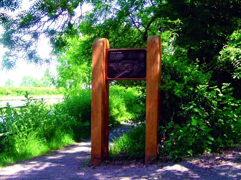 Foxton Locks Twin Posted Sign